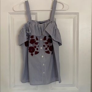 Off the shoulder tank top with strap